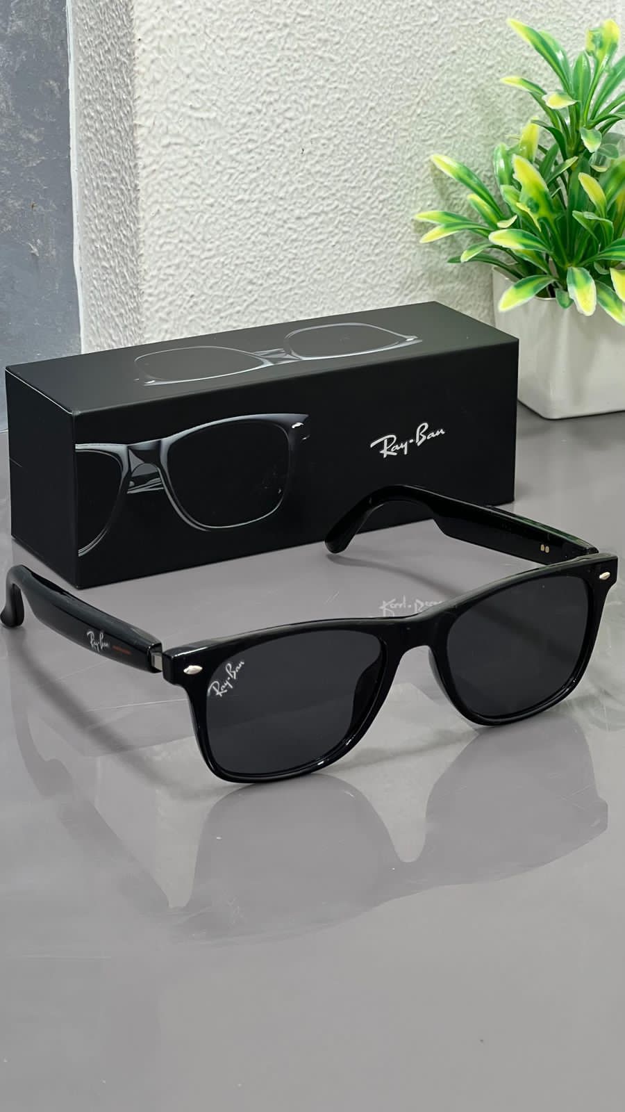 Smart glasses